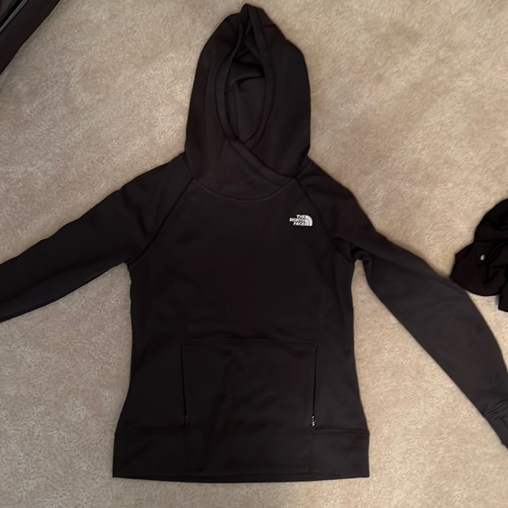 North Face Women's Pull Over Gray Hooded Fleece Size S/P worn once